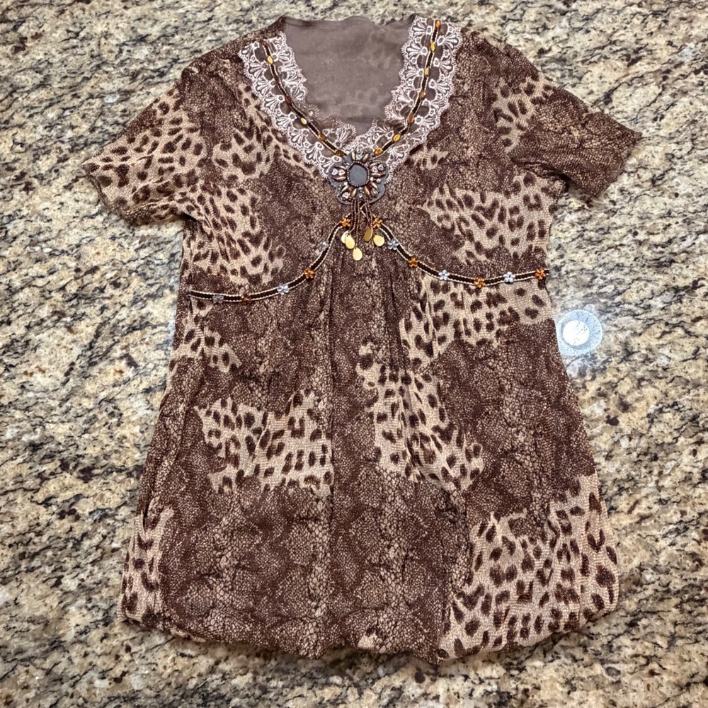 Womens Mixed Animal Print Beaded Lace V-Neck Y2K Top Brown Boho Short Sleeve v